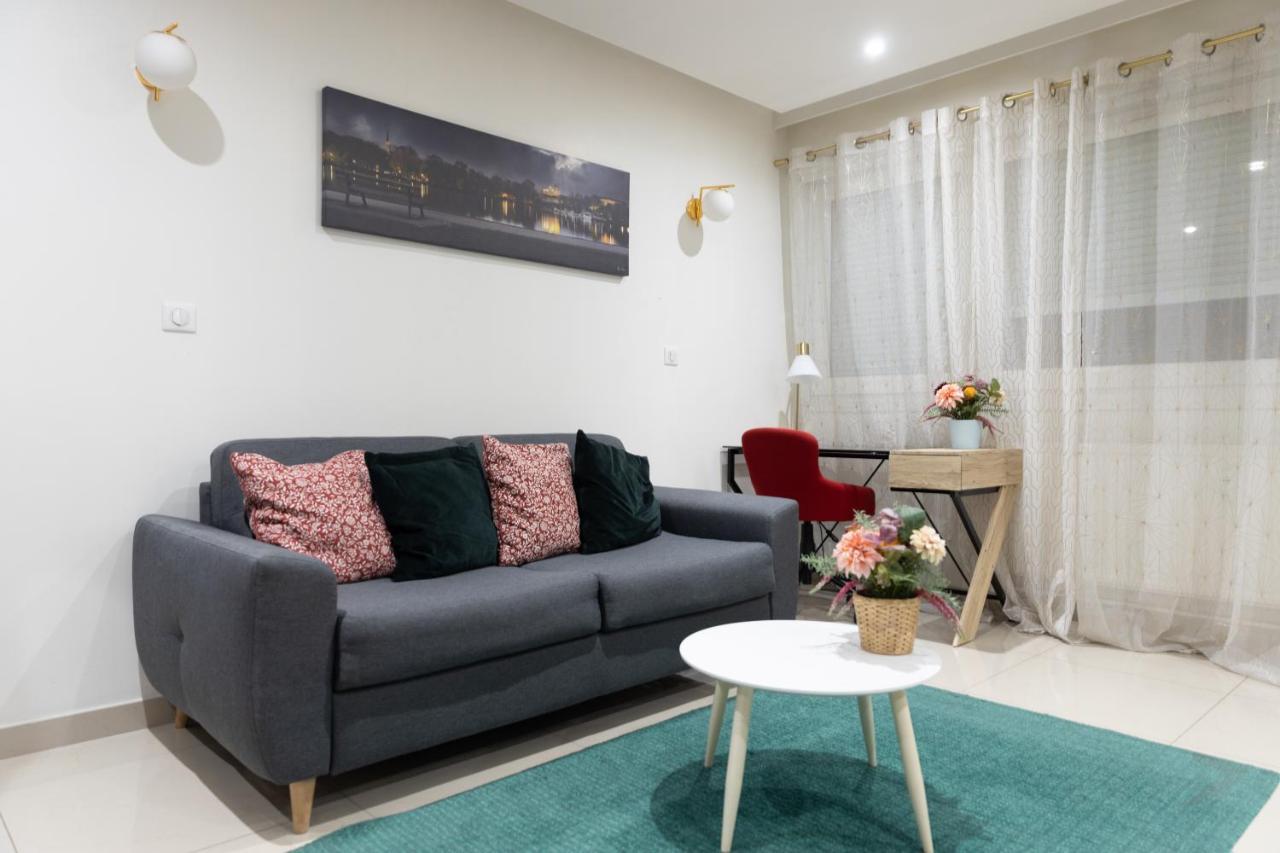Elegant Et Tres Spacieux, Mon Studio Vous Seduira! Metz Buitenkant foto