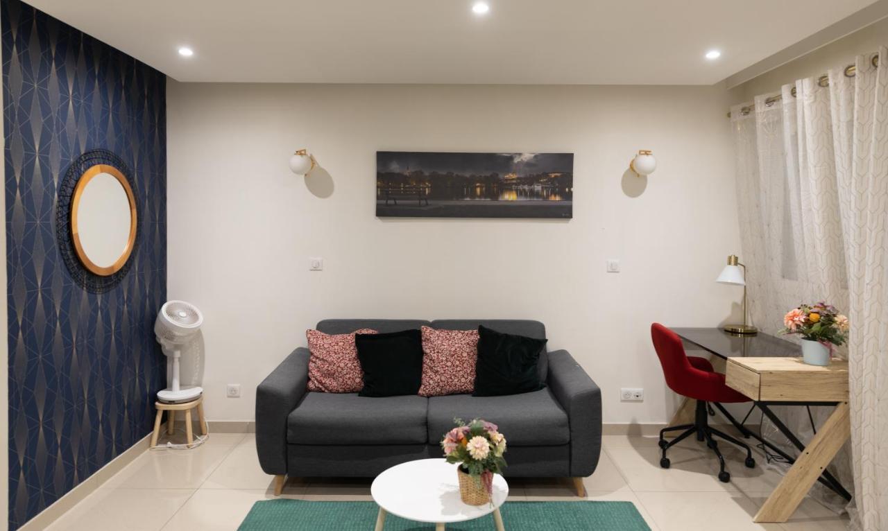 Elegant Et Tres Spacieux, Mon Studio Vous Seduira! Metz Buitenkant foto